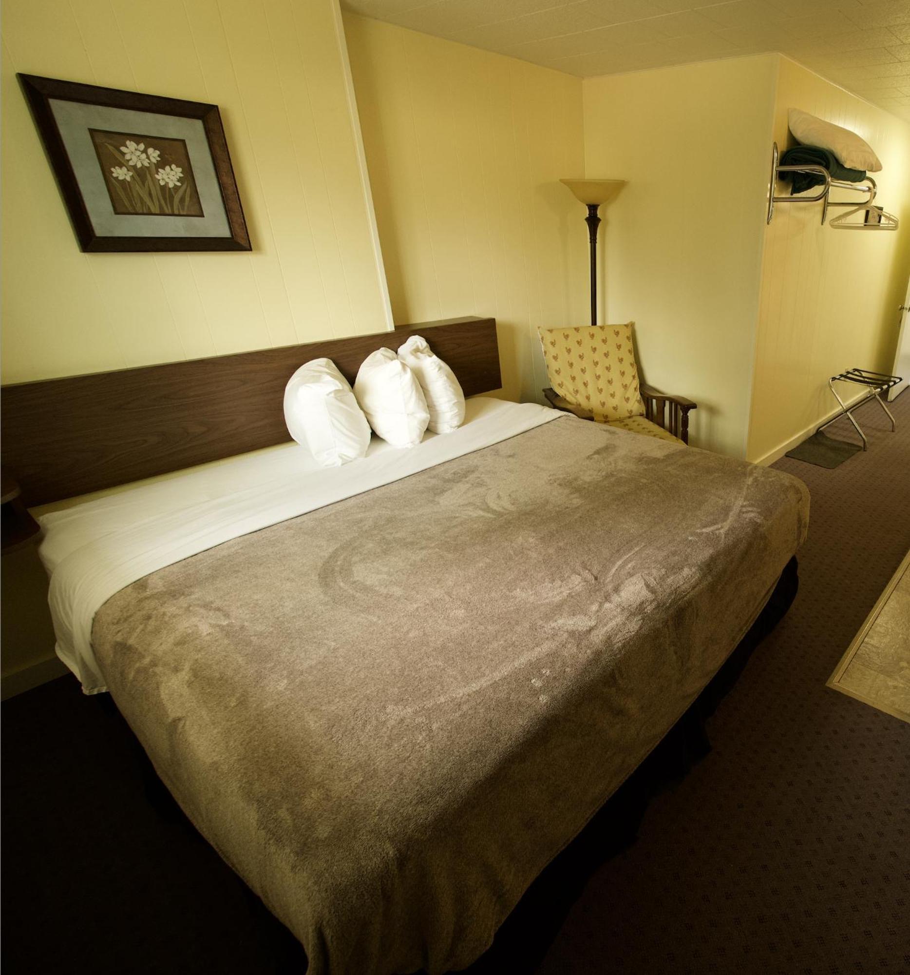 Creston Valley Motel Kültér fotó