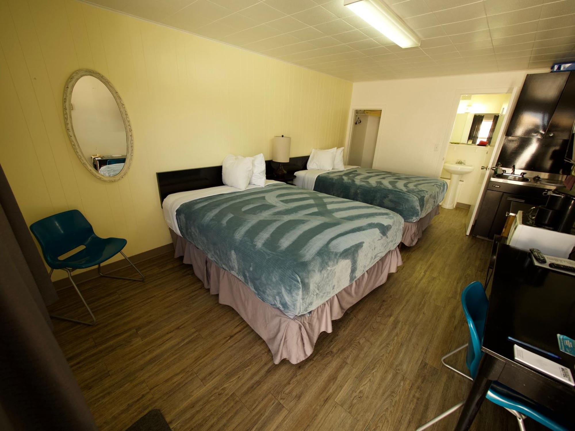 Creston Valley Motel Kültér fotó