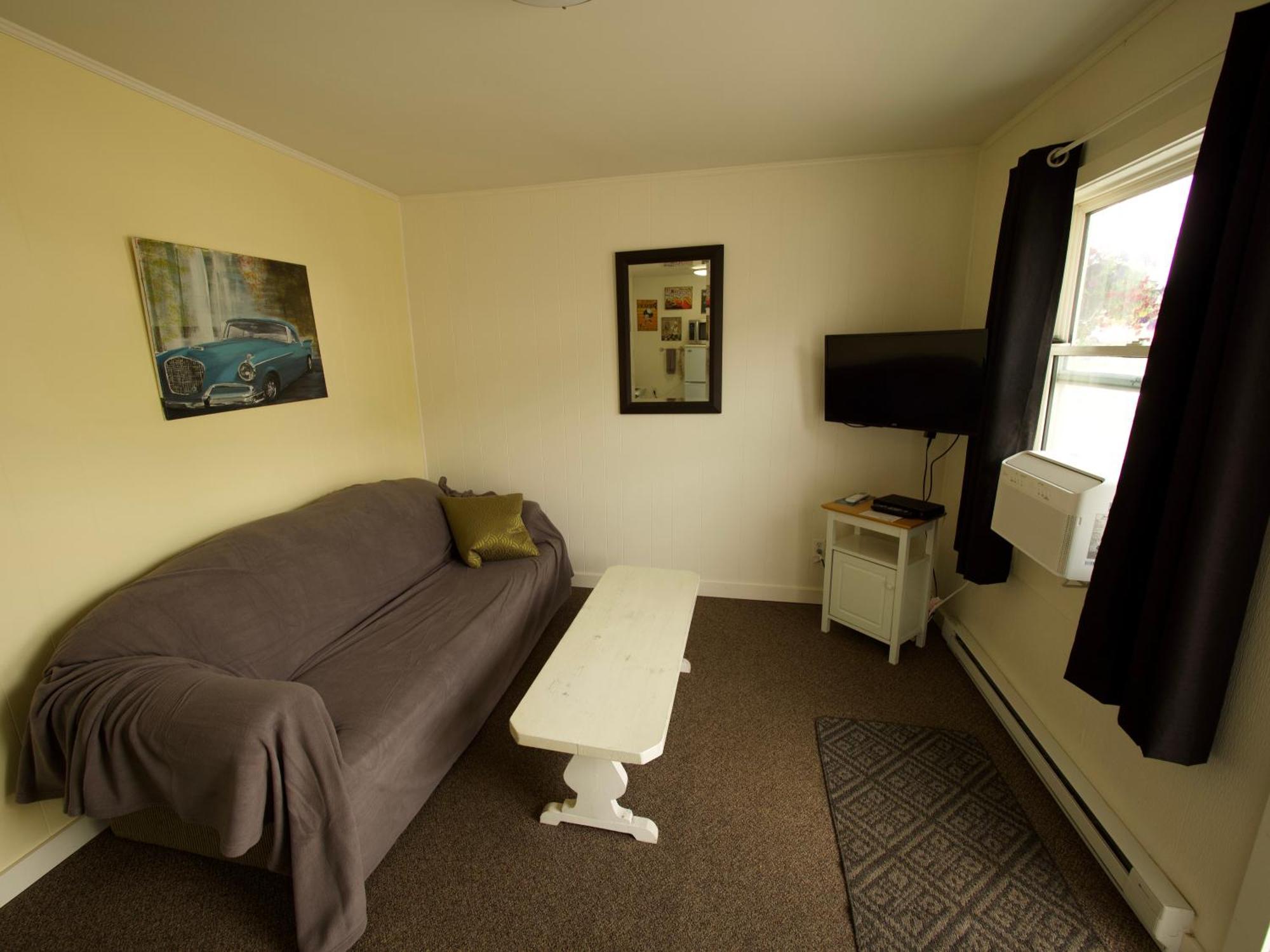 Creston Valley Motel Kültér fotó