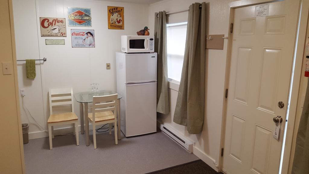 Creston Valley Motel Kültér fotó